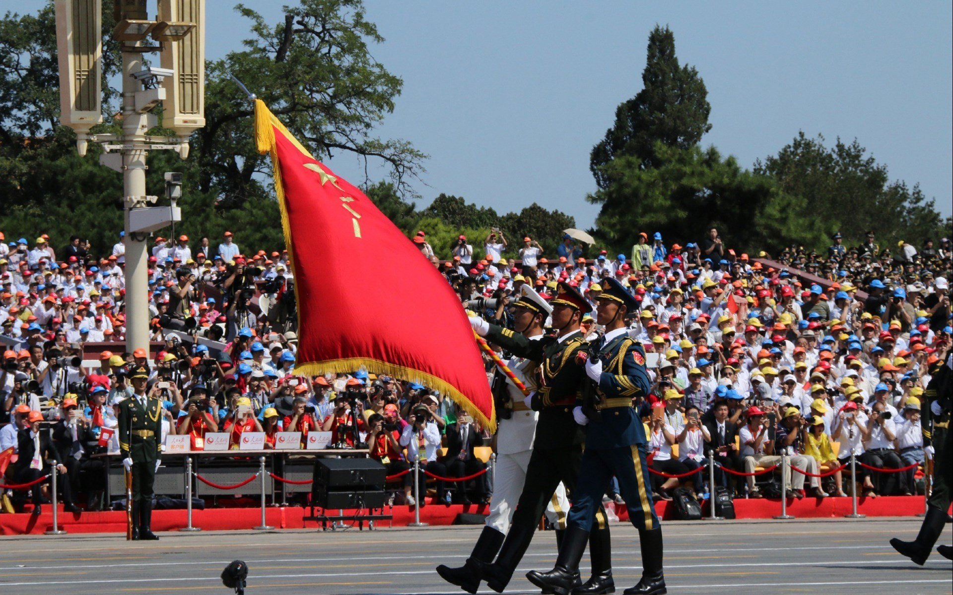 《Dota 2冠军联赛，天王战队力压群雄》，dota2t2冠军