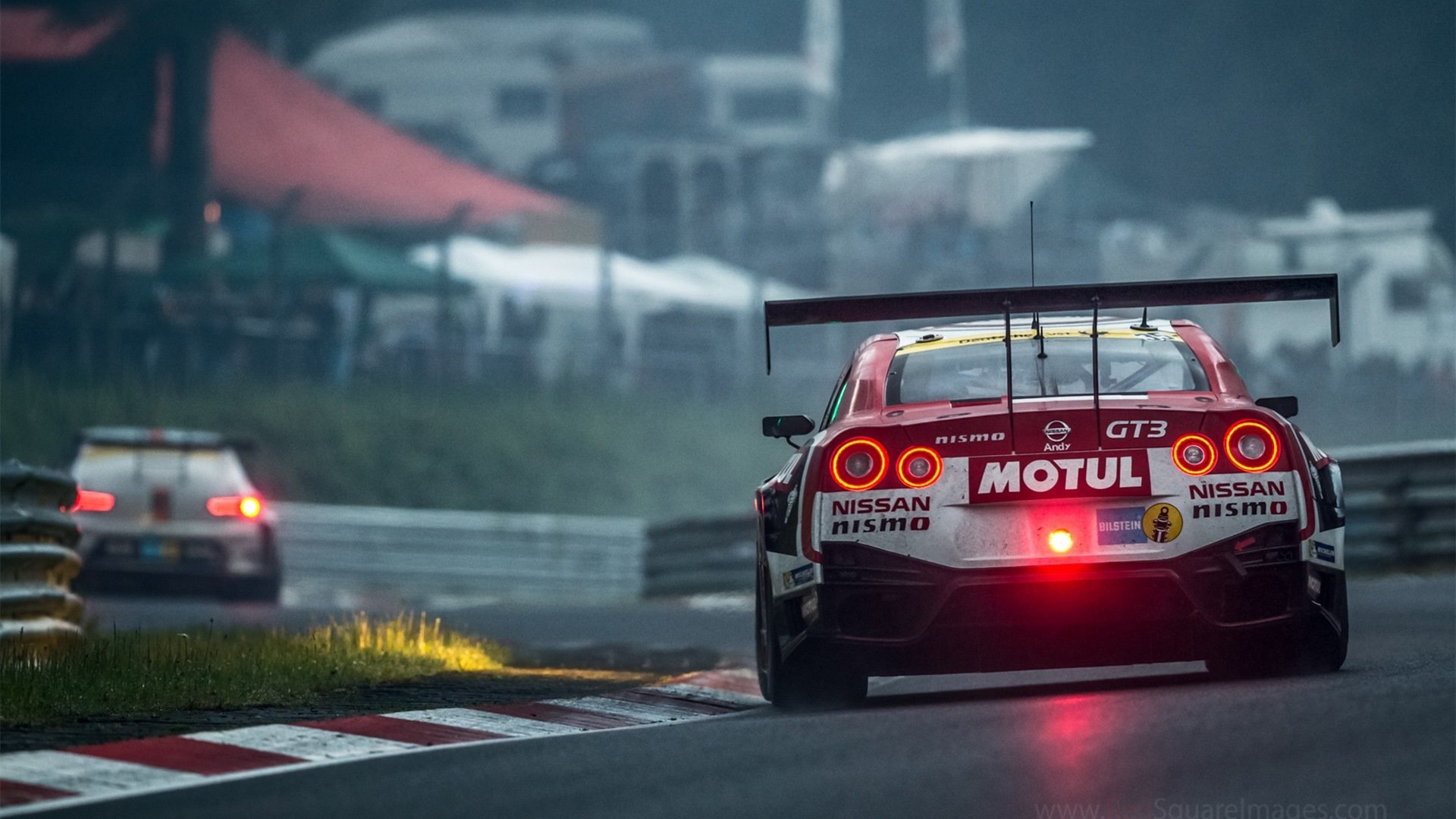 亚洲杯赛场风云再起,强队争夺晋级资格,亚洲杯的比赛