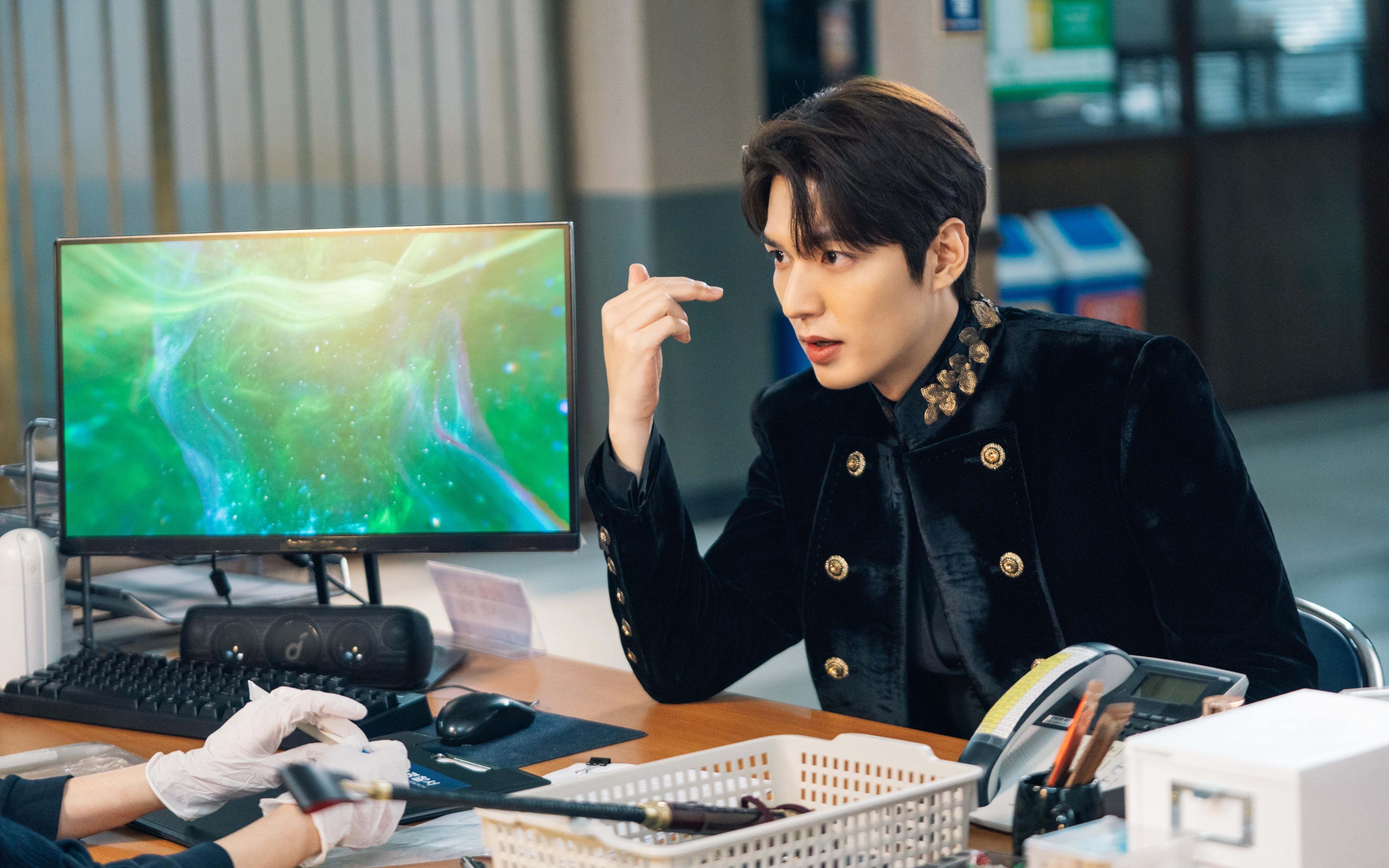 冠军展示:辽宁战队力挫强敌夺魁,辽宁队战术