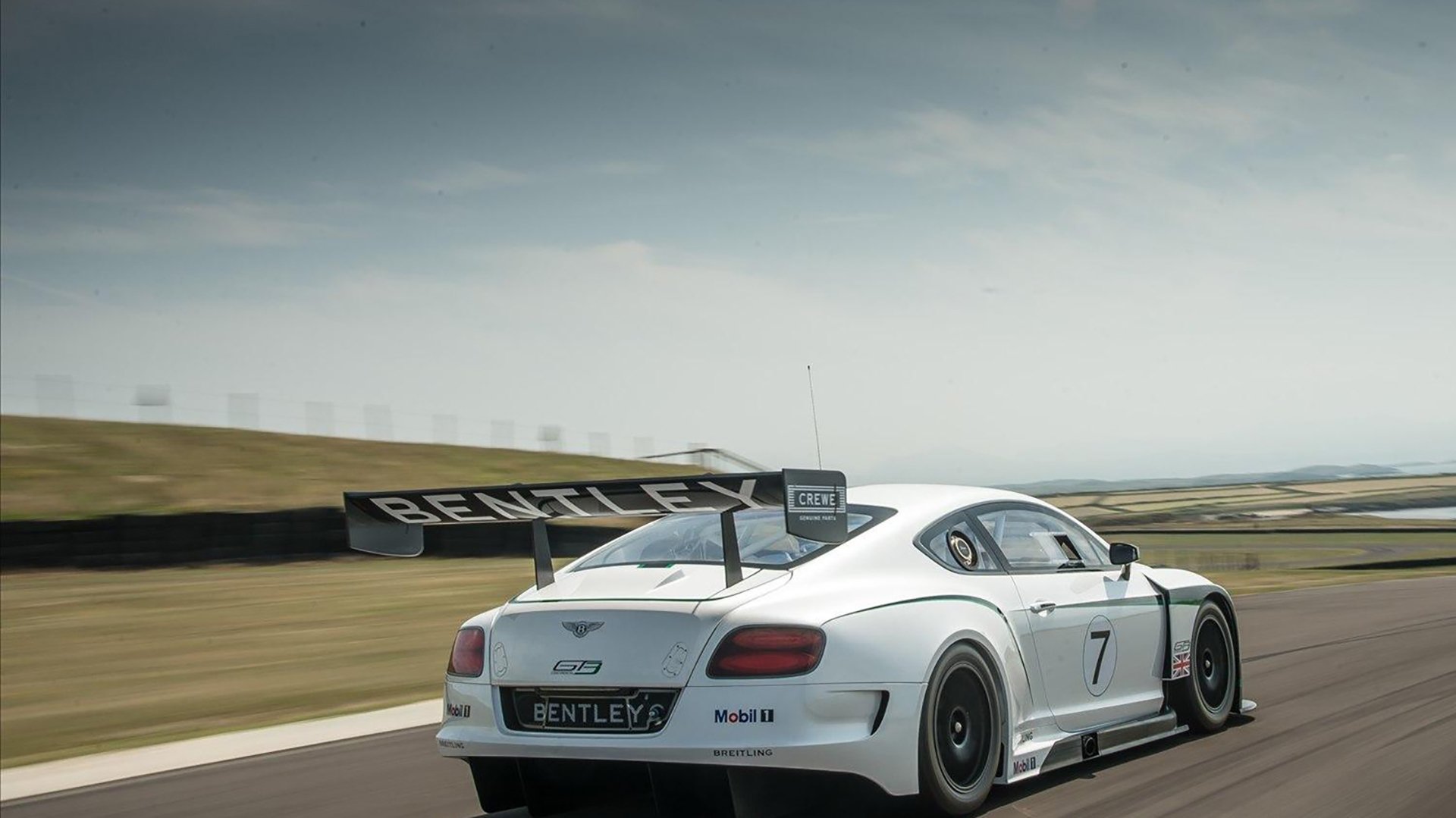 华尔士斯卡辛顿取得胜利,停止颓势